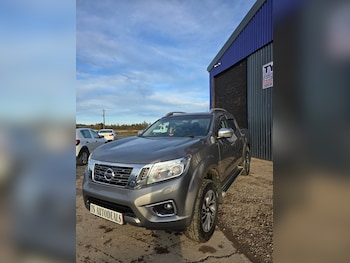 Used Nissan Navara 2016 for sale - 77052909: Photo