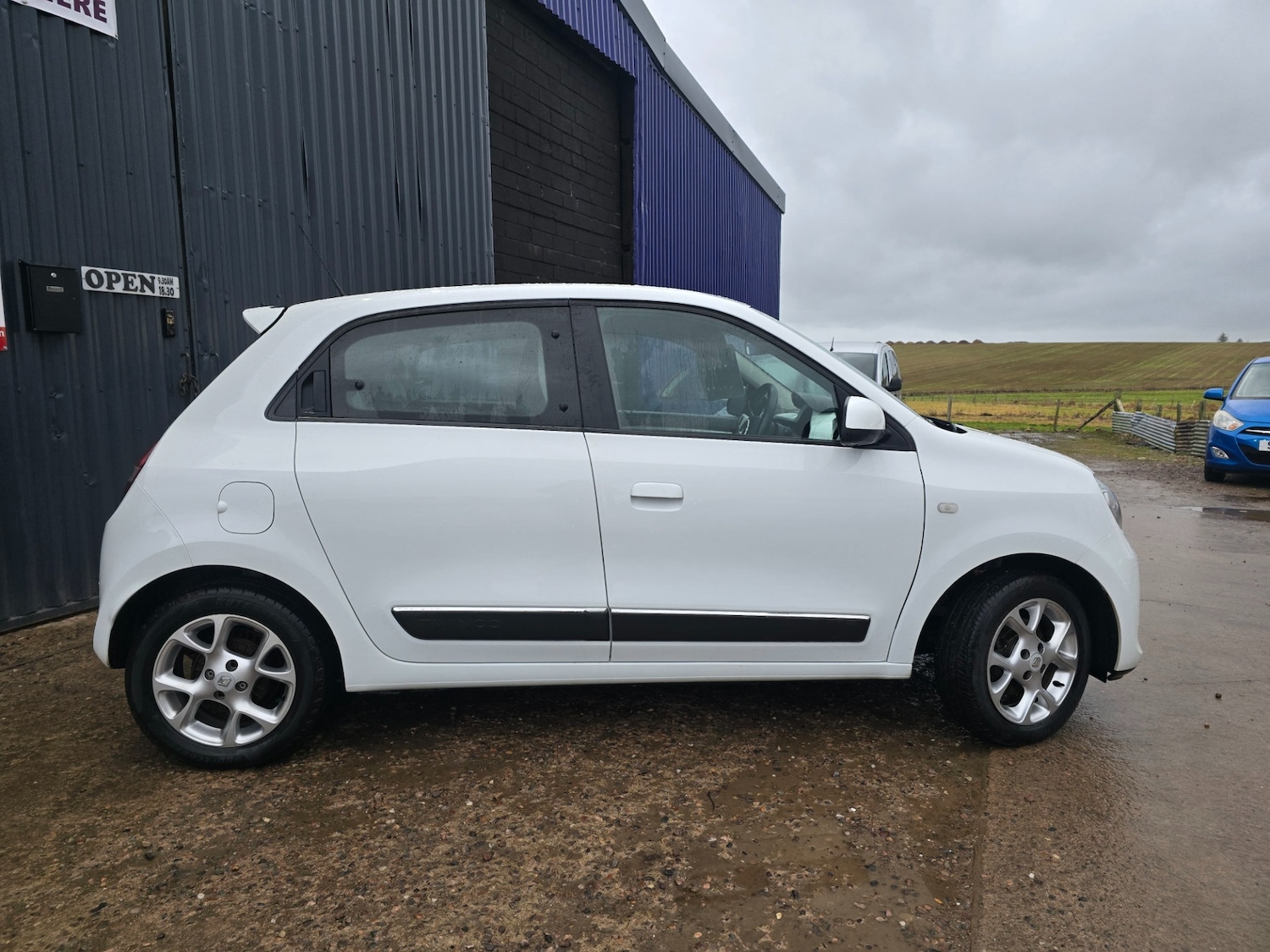 Used Renault Twingo 2015 for sale - 77752772: Photo 13