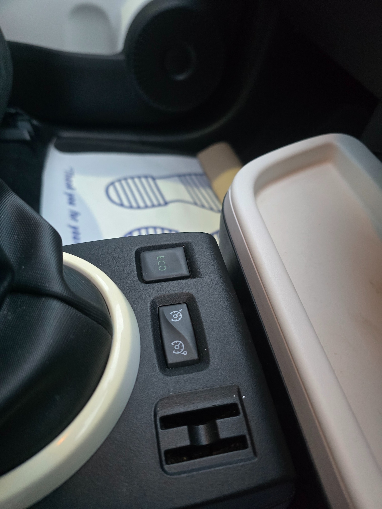 Used Renault Twingo 2015 for sale - 77752772: Photo 5