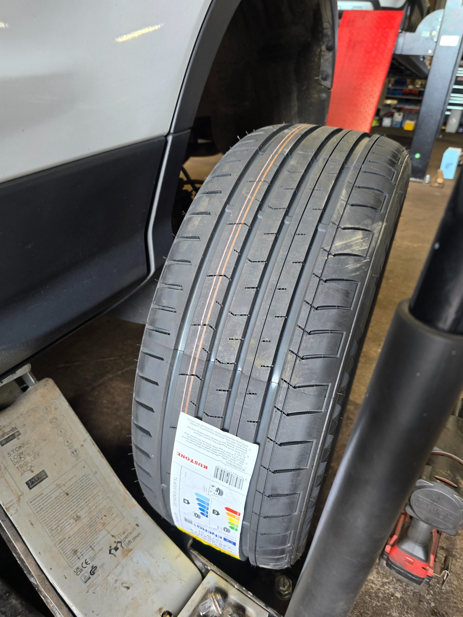 Used Ford Kuga 2013 for sale - 75016203: Photo 24