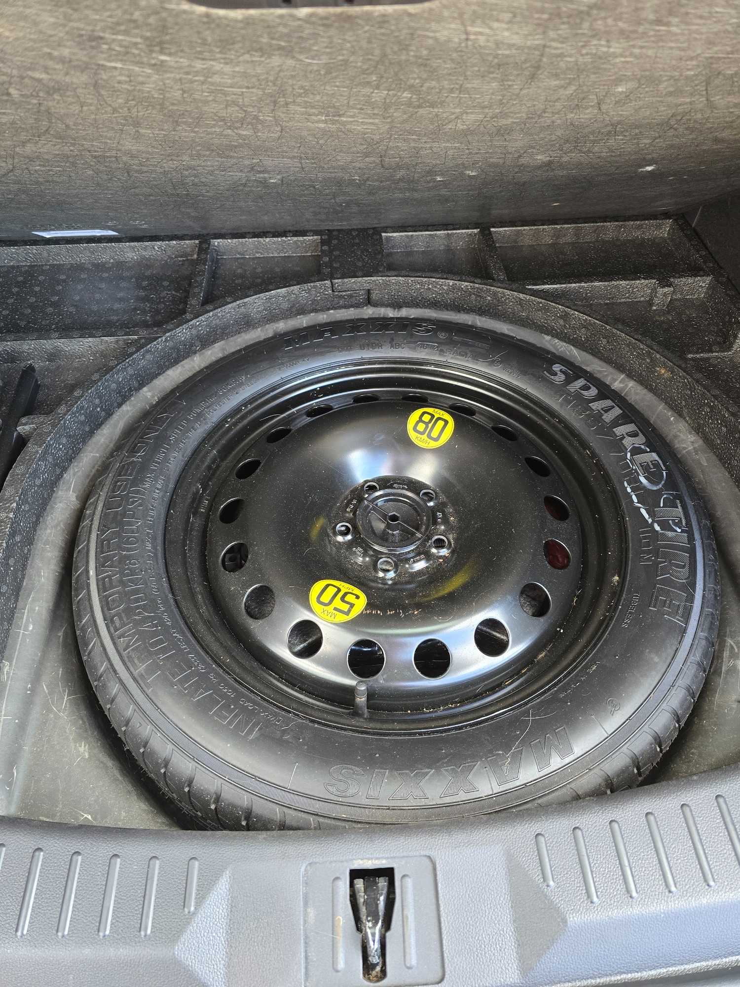 Used Ford Kuga 2013 for sale - 75016203: Photo 27