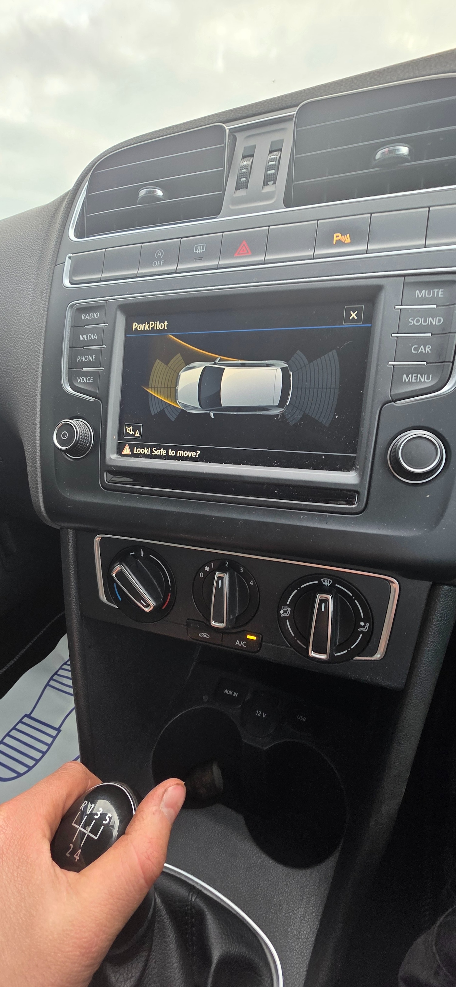 Used Volkswagen Polo 2017 for sale - 77751897: Photo 19