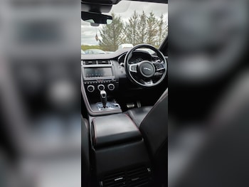 Used Jaguar E-Pace 2019 for sale - 78605317: Photo