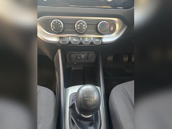 Used Kia Rio 2015 for sale - 77060110: Photo