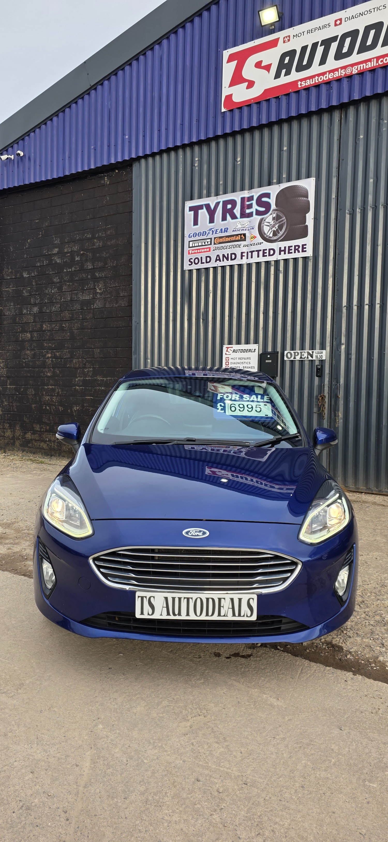 Used Ford Fiesta 2017 for sale - 77750479: Photo 2