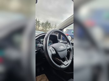 Used Ford Fiesta 2017 for sale - 77750479: Photo