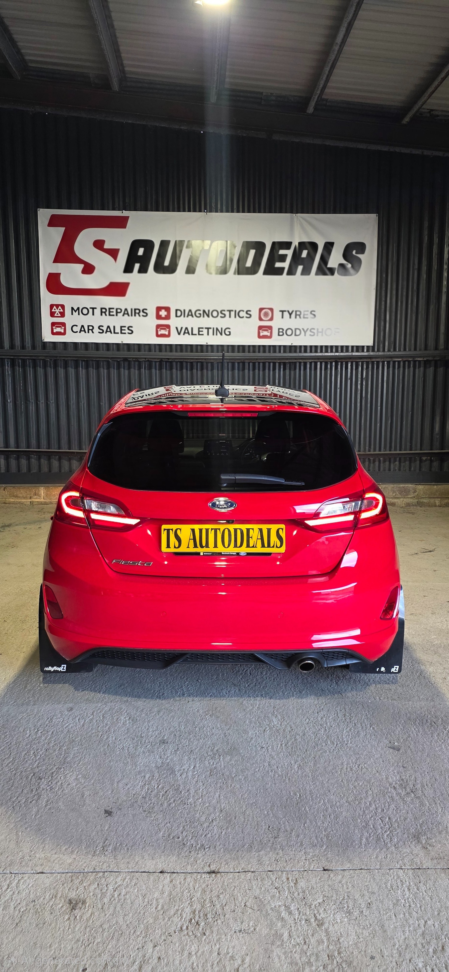 Used Ford Fiesta 2018 for sale - 77984145: Photo 6