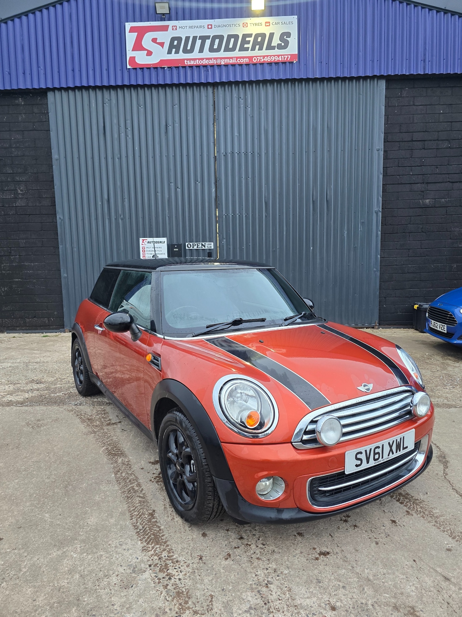 Used MINI Hatch 2011 for sale - 76431761: Photo 13