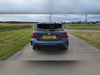 Used BMW M1 2022 for sale - 79367926: Photo