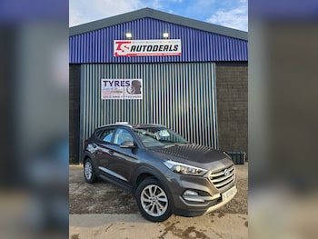 Used Hyundai TUCSON 2017 for sale - 77052913: Photo