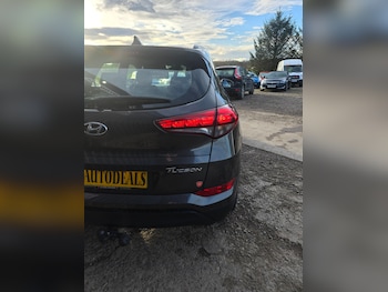 Used Hyundai TUCSON 2017 for sale - 77052913: Photo