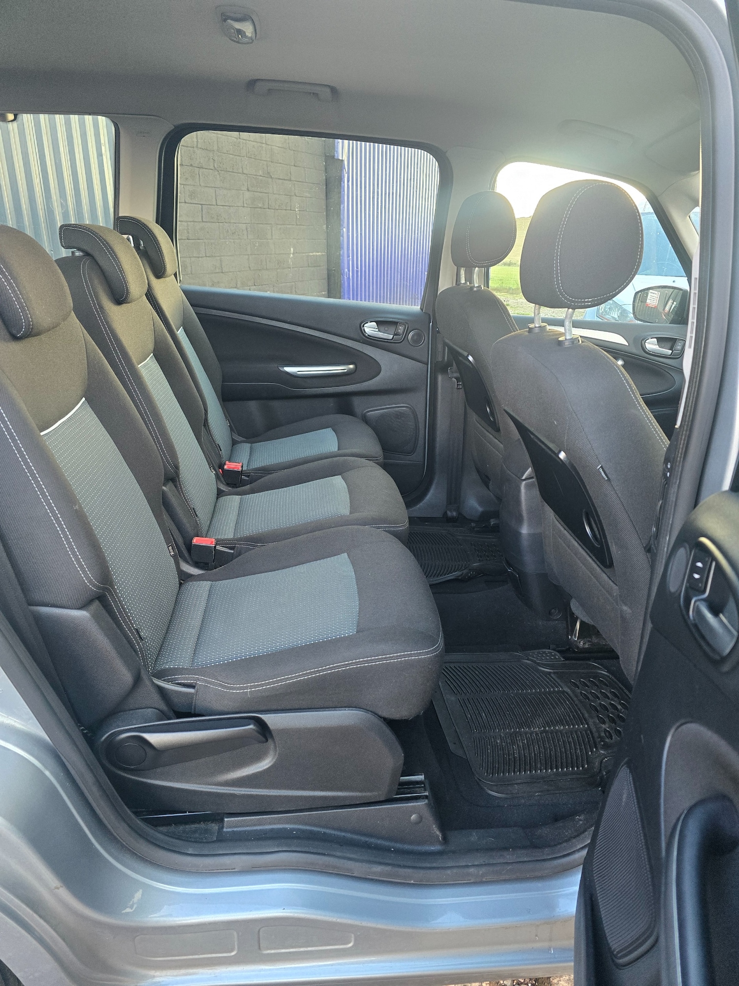 Used Ford Galaxy 2013 for sale - 76334188: Photo 5