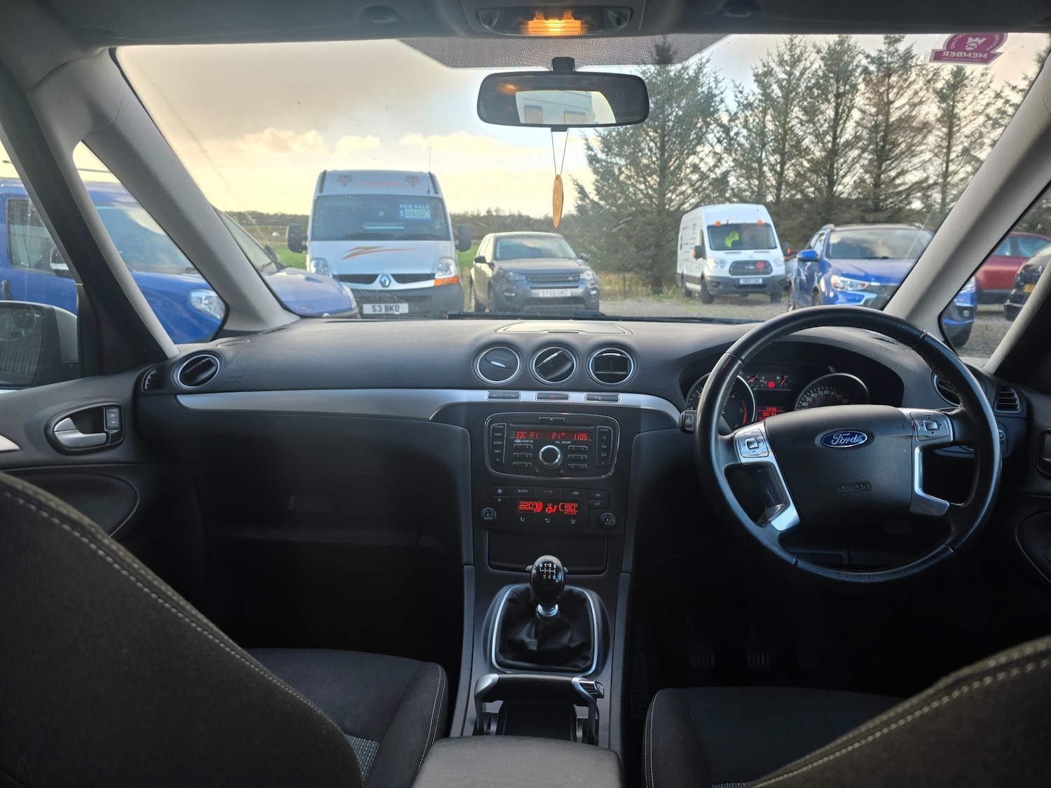 Used Ford Galaxy 2013 for sale - 76334188: Photo 7