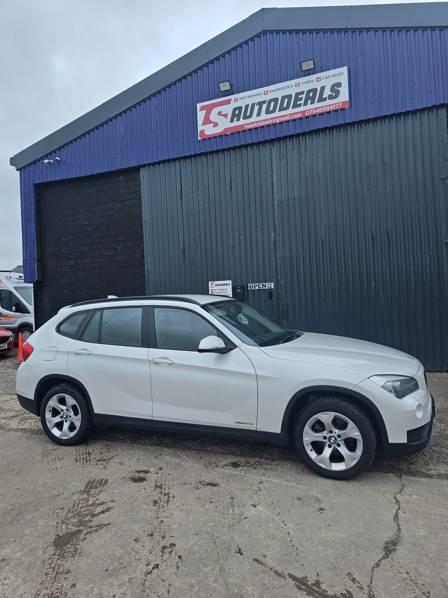 Used BMW X1 2013 for sale - 76427745: Photo 2