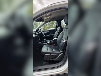 Used Volvo XC40 2020 for sale - 78602126: Photo