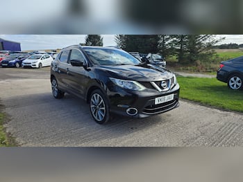 Used Nissan Qashqai 2015 for sale - 79801674: Photo