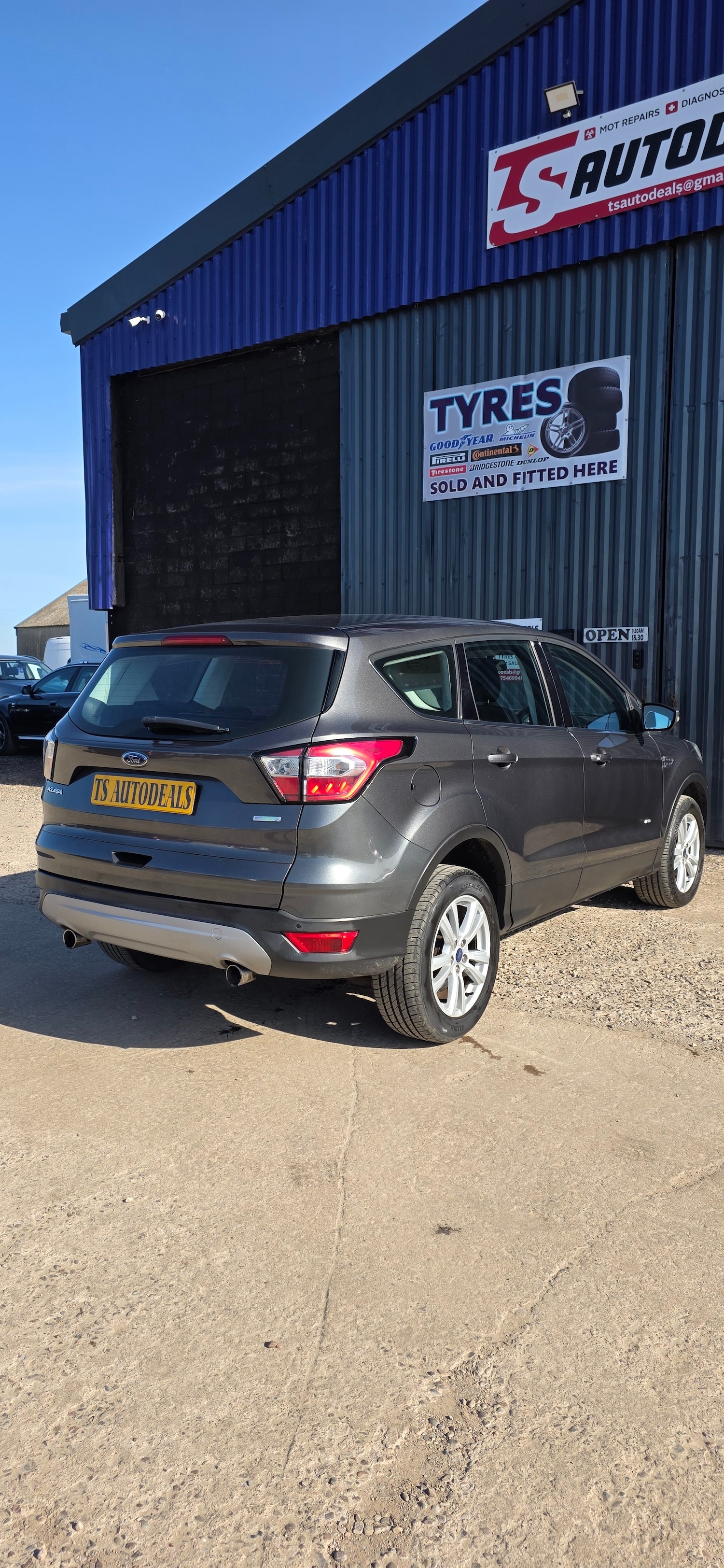 Used Ford Kuga 2017 for sale - 77962357: Photo 15