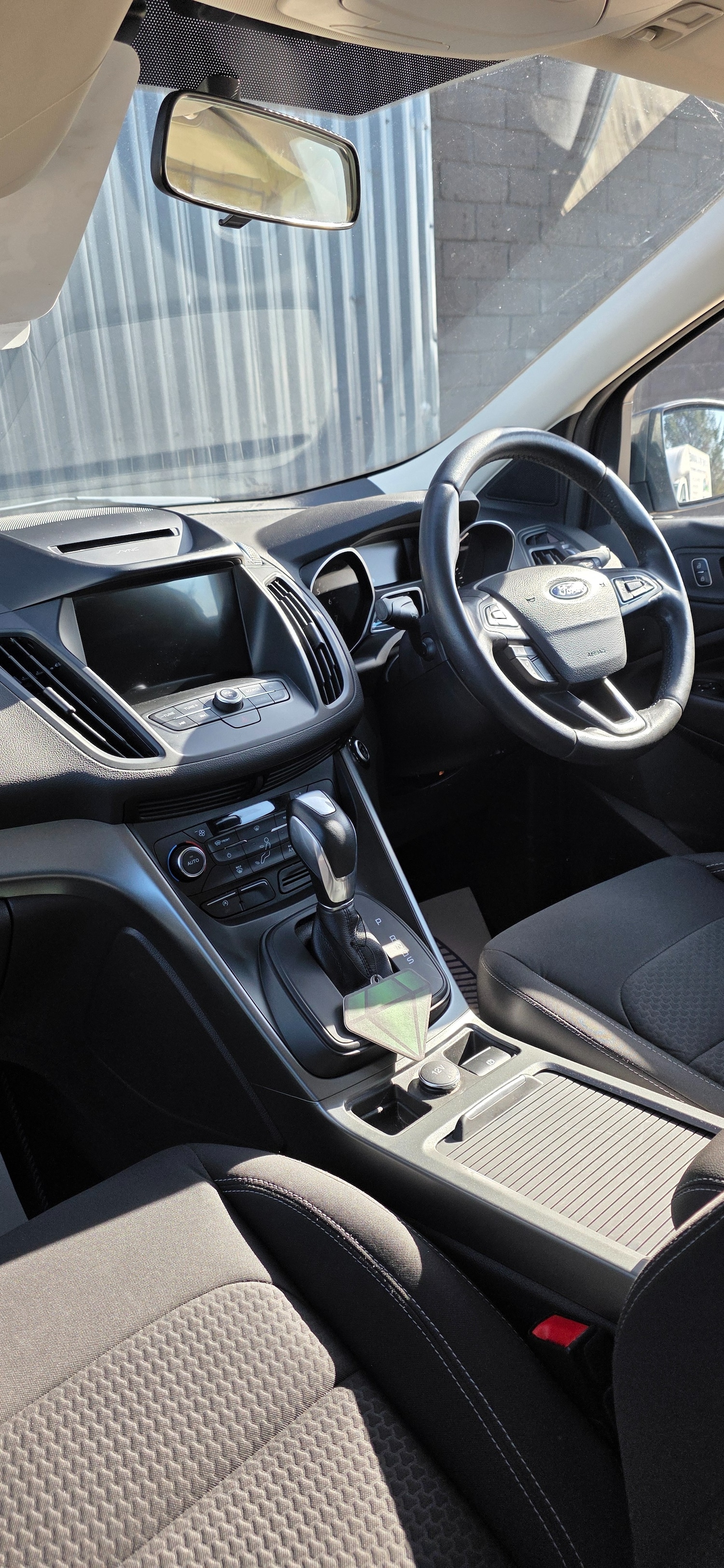 Used Ford Kuga 2017 for sale - 77962357: Photo 3