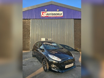 Used Ford Fiesta 2016 for sale - 75608368: Photo