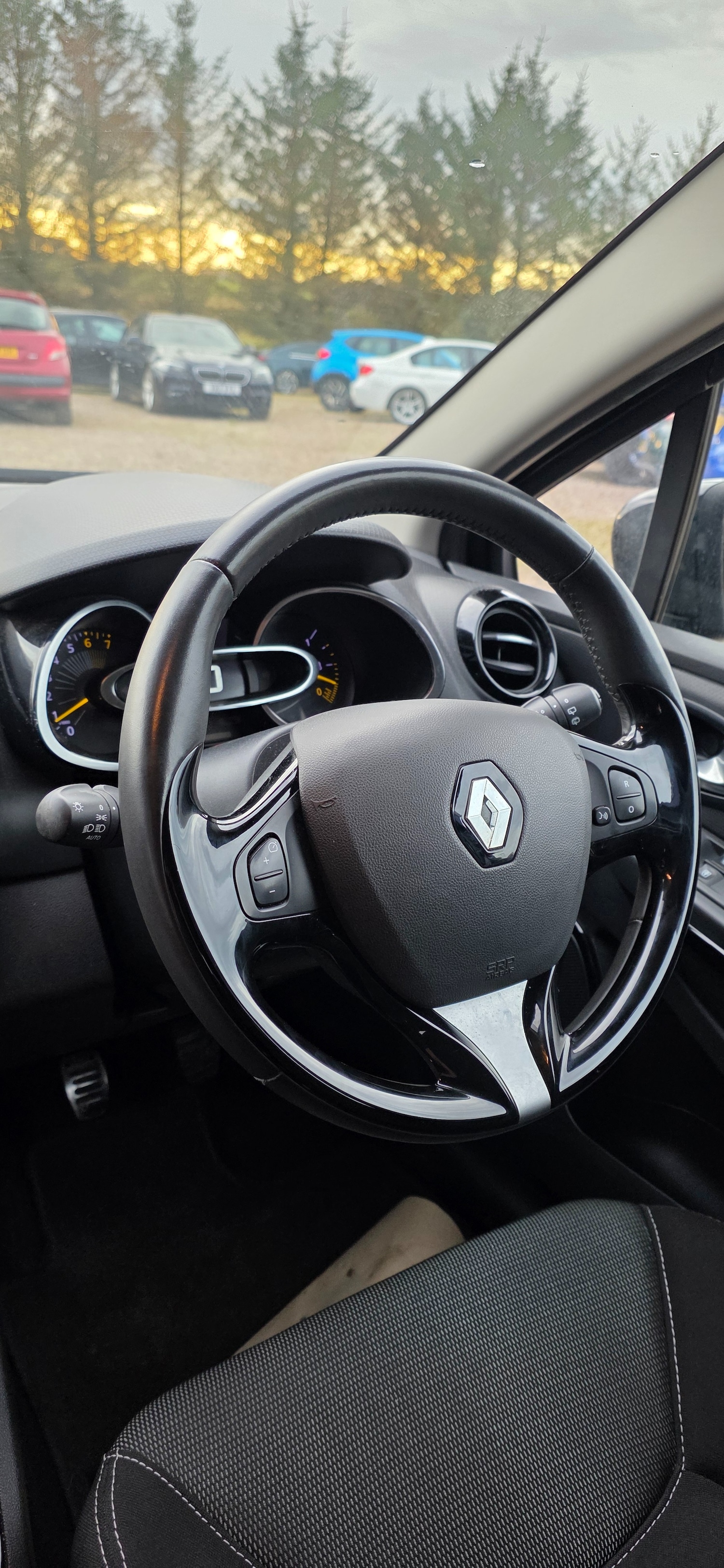 Used Renault Clio 2016 for sale - 77750377: Photo 13