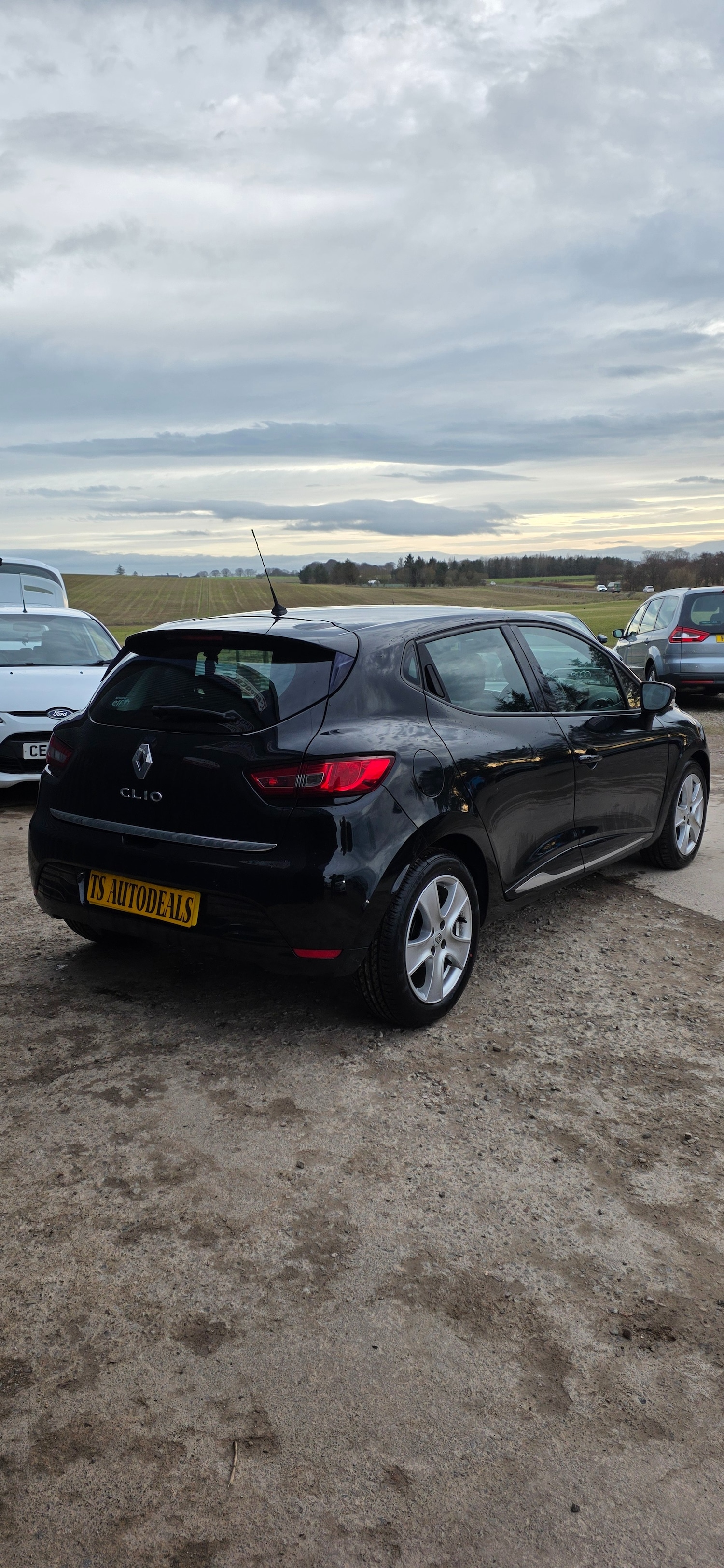 Used Renault Clio 2016 for sale - 77750377: Photo 14