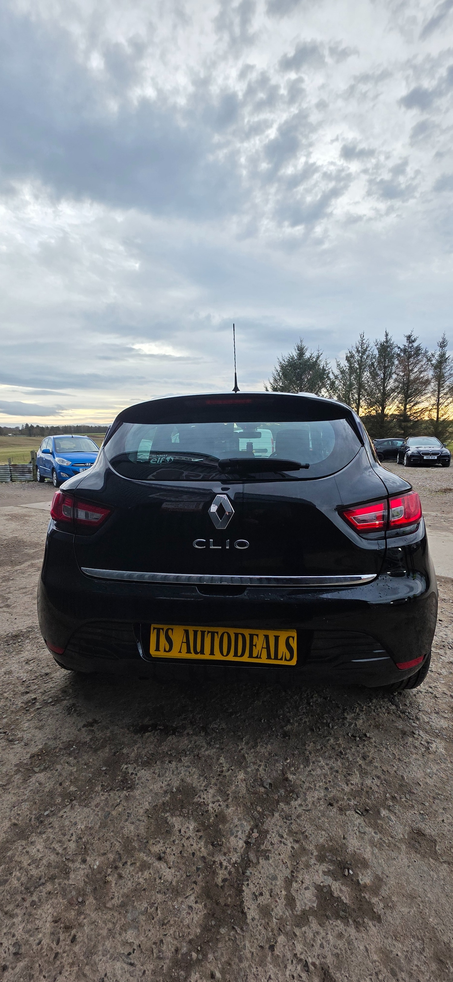 Used Renault Clio 2016 for sale - 77750377: Photo 15