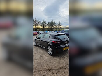 Used Renault Clio 2016 for sale - 77750377: Photo