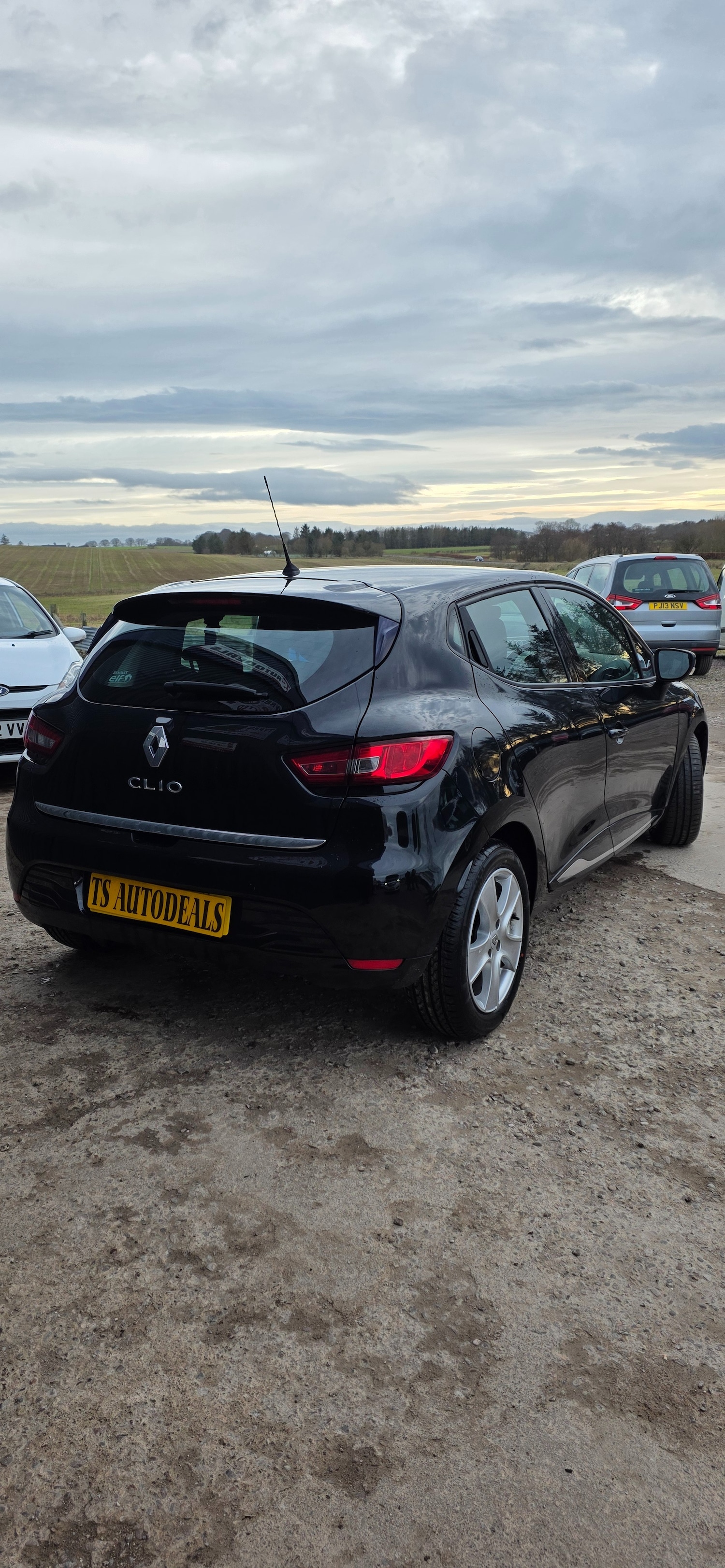 Used Renault Clio 2016 for sale - 77750377: Photo 5