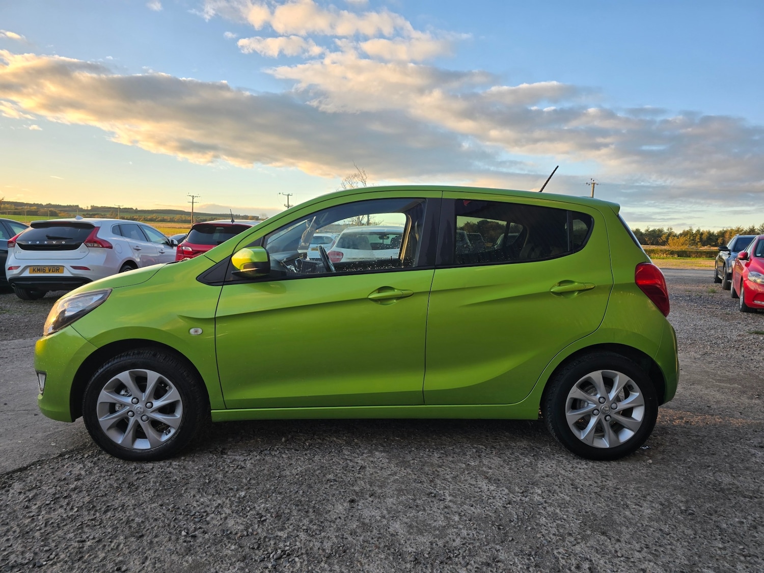 Used Vauxhall Viva 2015 for sale - 76344349: Photo 4