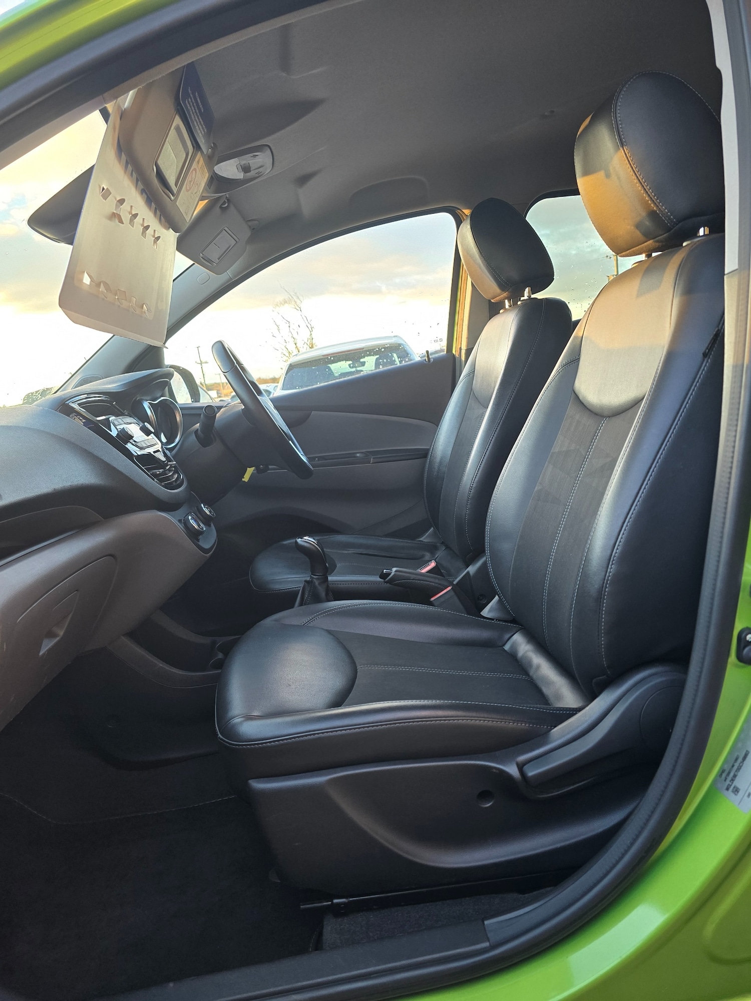 Used Vauxhall Viva 2015 for sale - 76344349: Photo 7