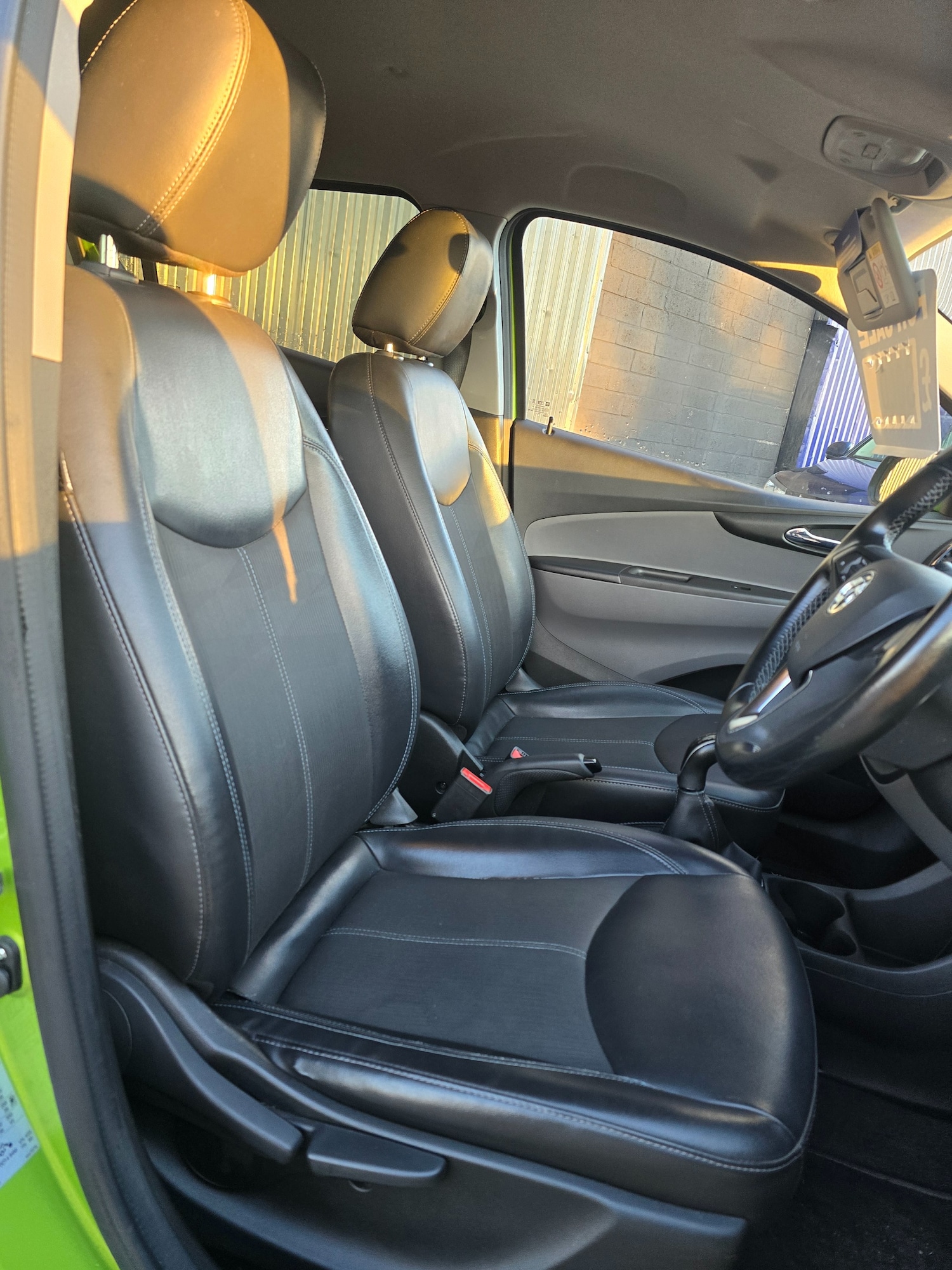Used Vauxhall Viva 2015 for sale - 76344349: Photo 8