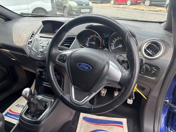 Used Ford Fiesta 2017 for sale - 74686003: Photo 14