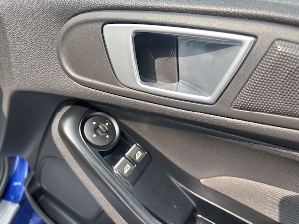 Used Ford Fiesta 2017 for sale - 74686003: Photo 15