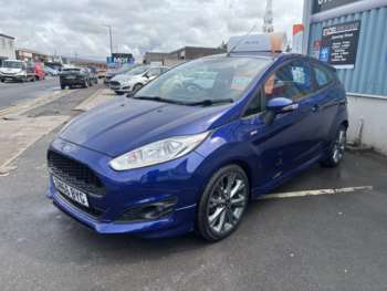 Used Ford Fiesta 2017 for sale - 74686003: Photo