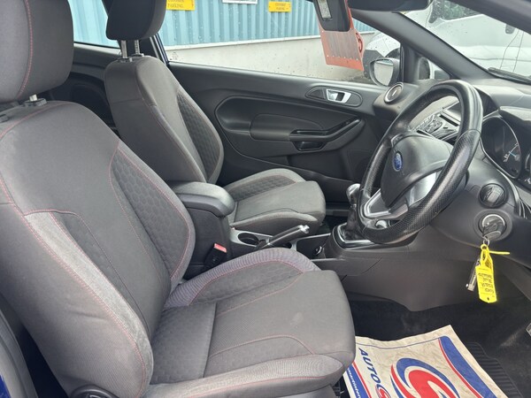 Used Ford Fiesta 2017 for sale - 74686003: Photo 8