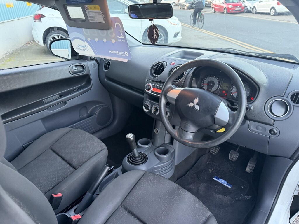 Used Mitsubishi Colt 2011 for sale - 76440024: Photo 10
