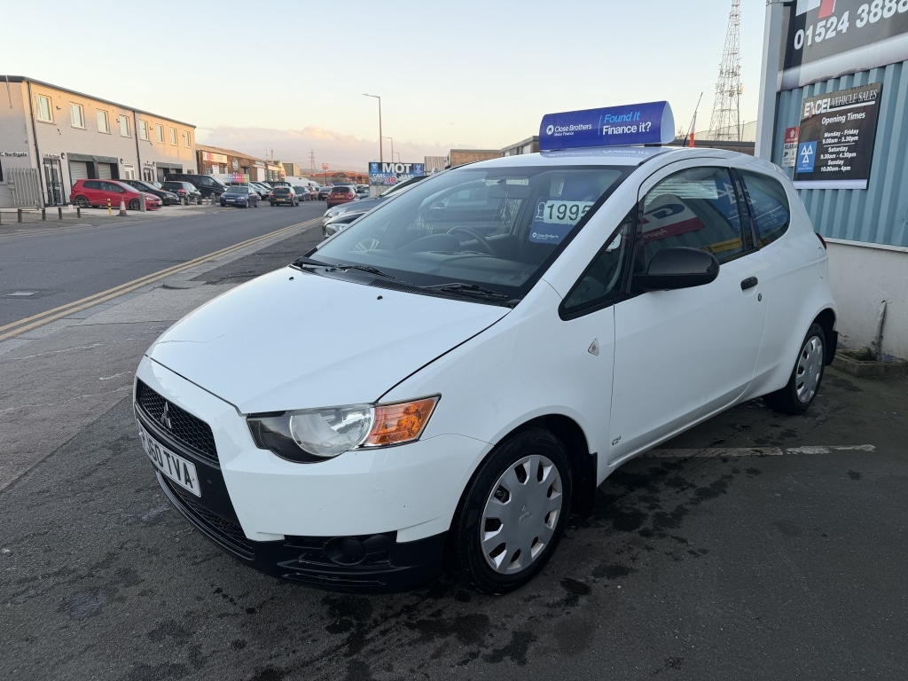 Used Mitsubishi Colt 2011 for sale - 76440024: Photo 2