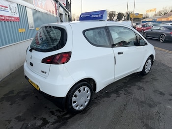 Used Mitsubishi Colt 2011 for sale - 76440024: Photo