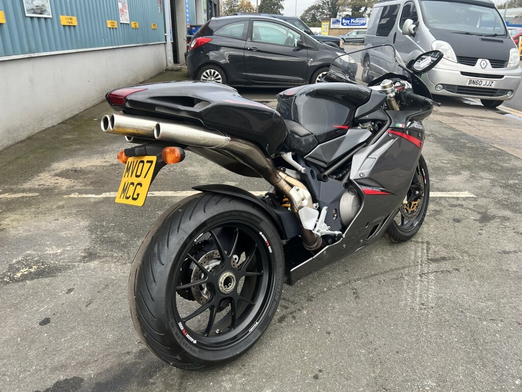 MV Agusta F4 1000R