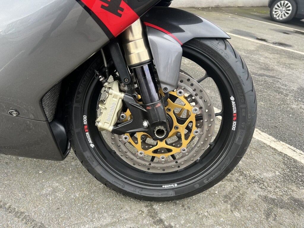 MV Agusta F4 1000R