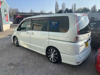 Used Nissan Serena  for sale - 74218616: Photo