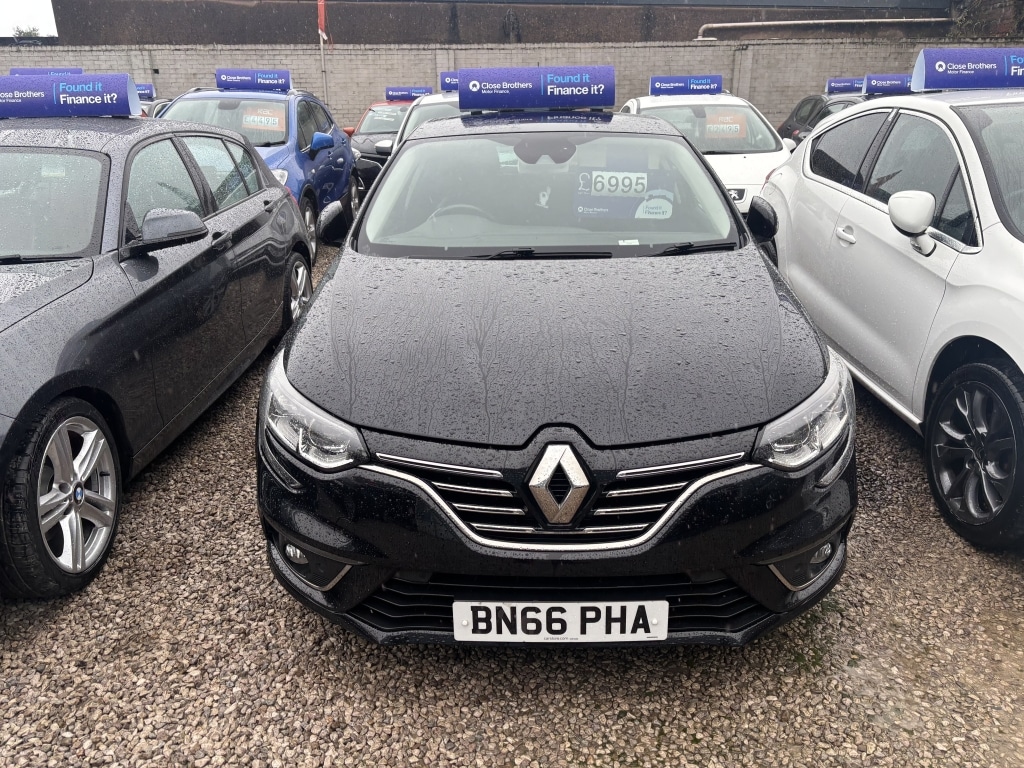 Used Renault Megane 2016 for sale - 76011907: Photo 2