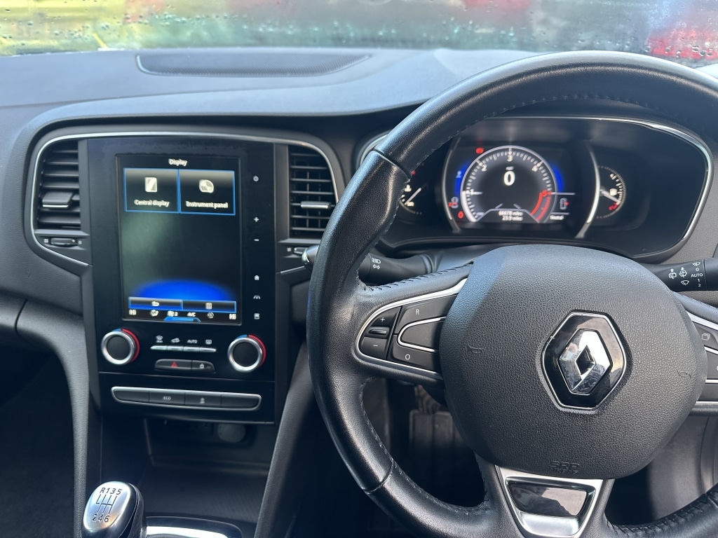 Used Renault Megane 2016 for sale - 76011907: Photo 9