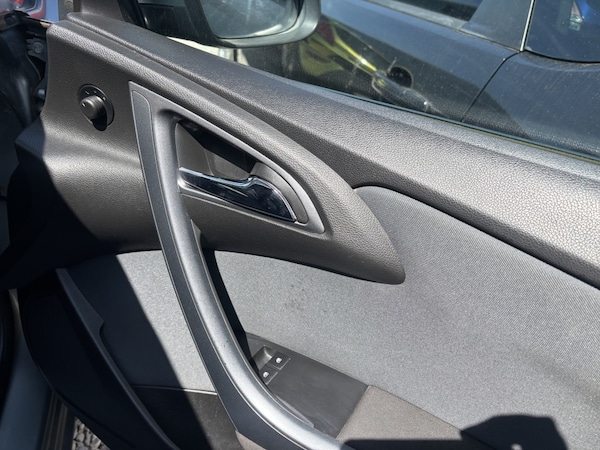 Used Vauxhall Astra GTC 2014 for sale - 74446488: Photo 11