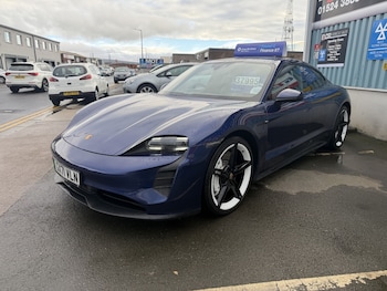 Used Porsche Taycan 2021 for sale - 76589222: Photo