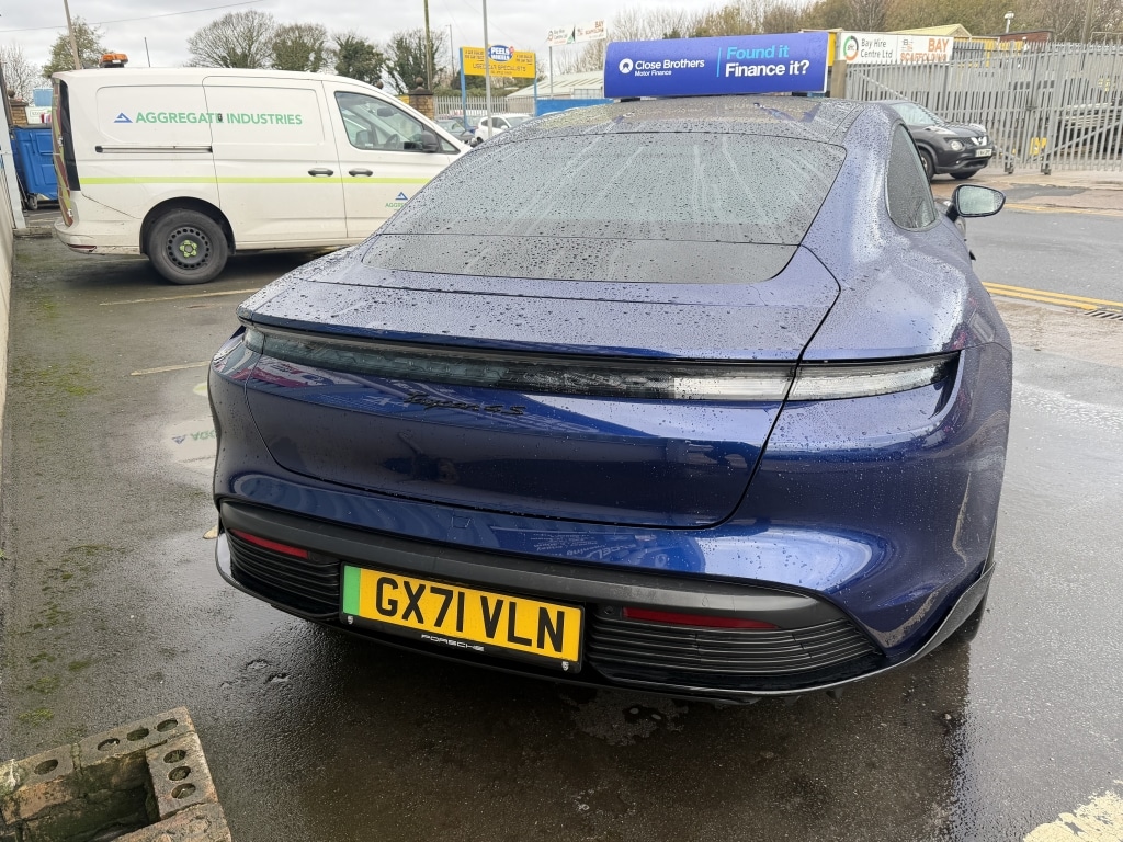 Used Porsche Taycan 2021 for sale - 76589222: Photo 6