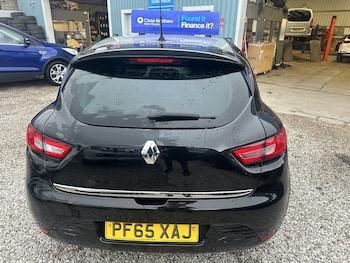 Used Renault Clio 2015 for sale - 77465999: Photo