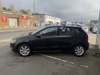 Used Volkswagen Polo 2010 for sale - 76440029: Photo