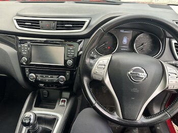 Used Nissan Qashqai 2016 for sale - 77556395: Photo