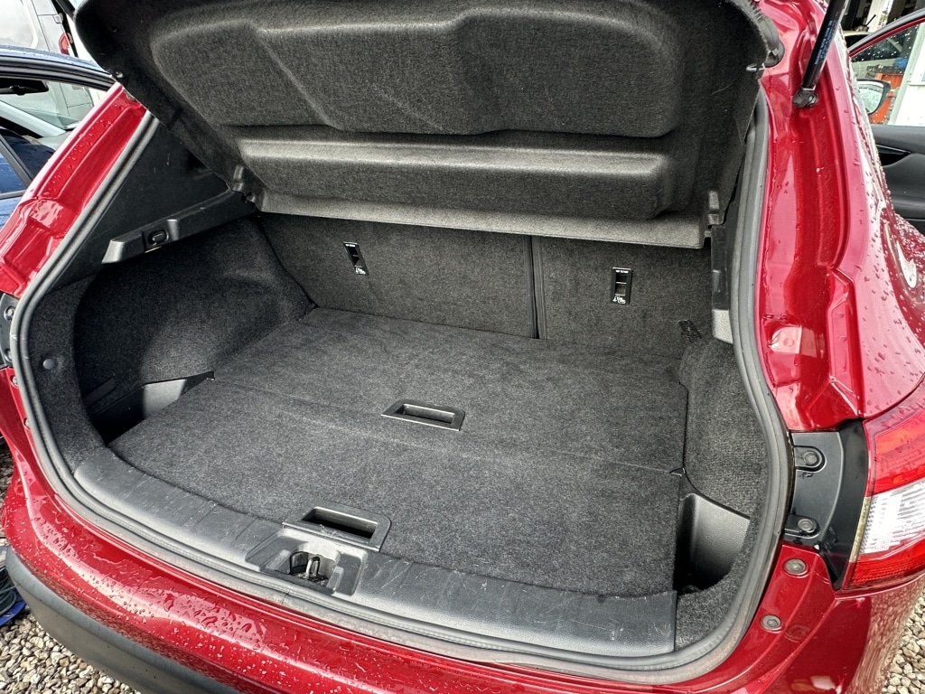 Used Nissan Qashqai 2016 for sale - 77556395: Photo 9